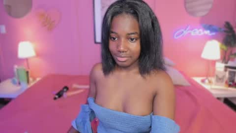 Snapshot of annia_dh chatting on September 26, 2025, 7:51 pm annia online show from September 26, 2025, 7:51 pm