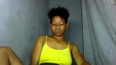 Snapshot of annick98 chatting on February 7, 2026, 8:01 pm annick98 online show from February 7, 2026, 8:01 pm