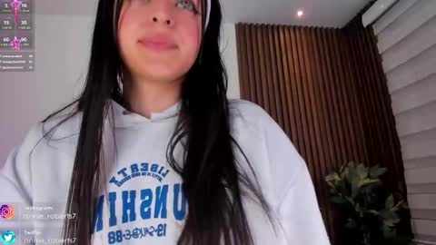 Annie Roberts online show from December 17, 2024, 10:54 pm