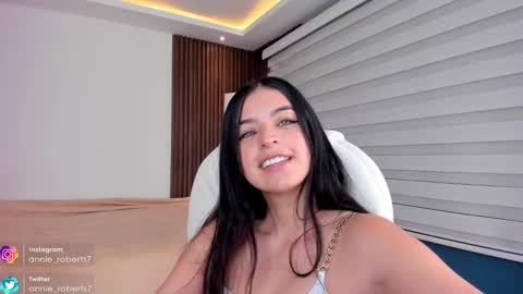 Annie Roberts online show from February 11, 2025, 8:42 pm