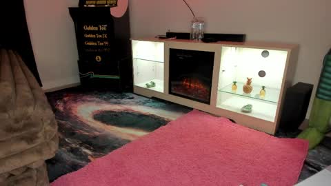 Annabelle69 online show from March 28, 2026, 3:39 am