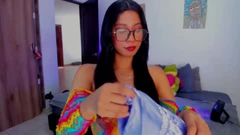 AnnieBlu3 online show from February 23, 2025, 8:11 pm