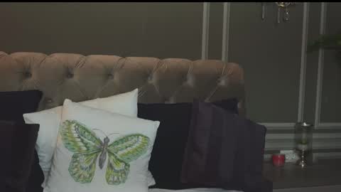 AnnieStyles online show from February 27, 2025, 10:04 am