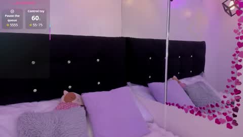 Annie Evans  online show from March 7, 2026, 3:36 am