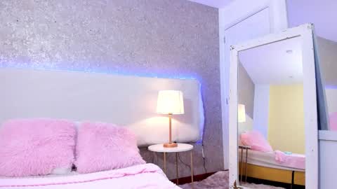 AnniieCooper online show from March 22, 2026, 2:09 pm