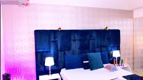 Anniieleonhart online show from September 26, 2025, 6:23 pm