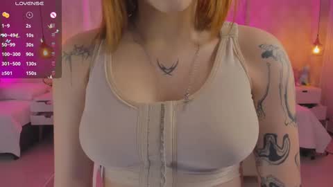 VIVIANNA online show from February 25, 2025, 6:36 am