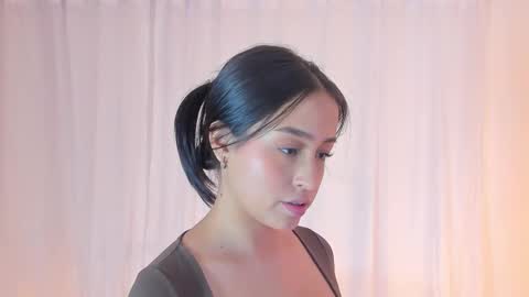 Anny online show from December 20, 2025, 6:59 pm