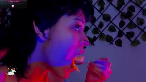 Snapshot of anny_kiitty_ chatting on June 27, 2026, 12:22 pm Anny online show from June 27, 2026, 12:22 pm