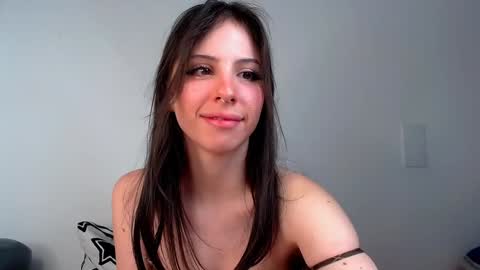 Snapshot of anny_leinhart chatting on February 6, 2025, 10:04 am Ana online show from February 6, 2025, 10:04 am
