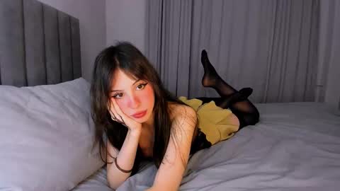 Snapshot of anny_leinhart chatting on October 4, 2025, 9:46 pm Ana online show from October 4, 2025, 9:46 pm