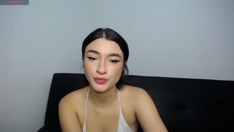 Anny online show from November 27, 2025, 5:37 pm