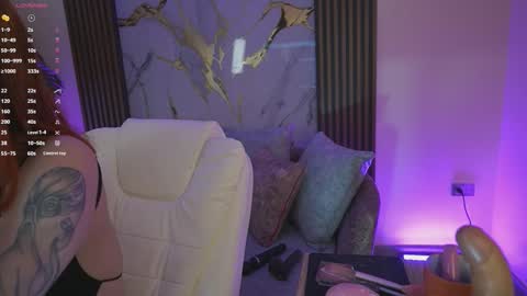 Ana online show from September 16, 2025, 11:44 am