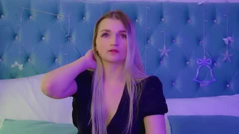 annyraii online show from January 12, 2026, 6:07 am