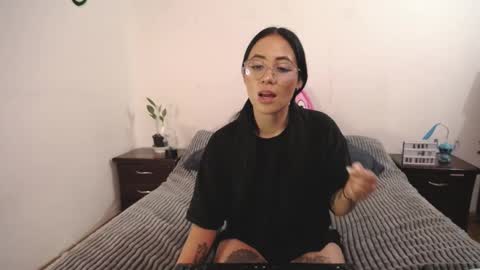 Anny online show from February 25, 2025, 12:03 am