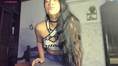 Snapshot of annyrouse222 chatting on October 23, 2025, 1:32 pm dani online show from October 23, 2025, 1:32 pm