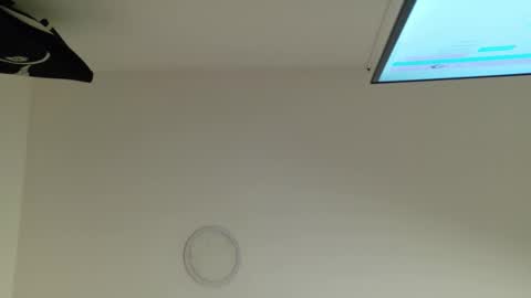 Snapshot of annyy_johnson chatting on February 17, 2026, 12:34 pm Anny online show from February 17, 2026, 12:34 pm