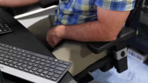 D online show from September 11, 2025, 12:49 pm