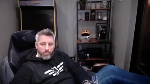 anonymousblokeuk online show from December 7, 2024, 10:28 pm