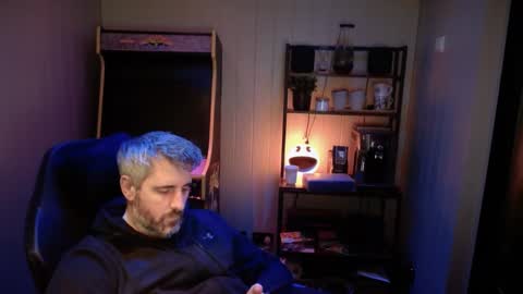 anonymousblokeuk online show from February 20, 2025, 12:19 am