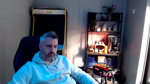 anonymousblokeuk online show from September 18, 2025, 8:38 am