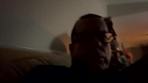anonymousfrederick76 online show from May 1, 2026, 7:35 am