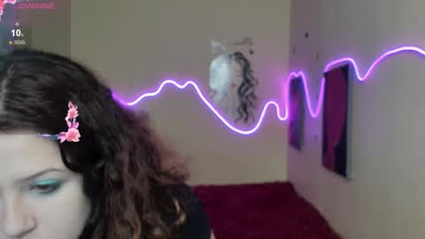 Snapshot of anora_millerr chatting on November 12, 2025, 8:26 am Anora online show from November 12, 2025, 8:26 am