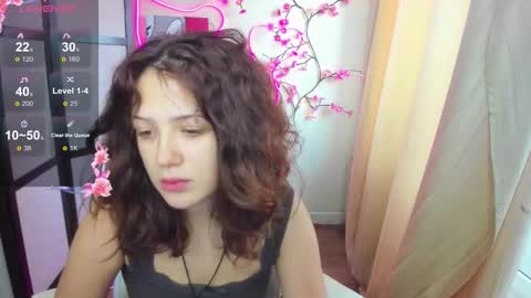 Snapshot of anora_millerr chatting on November 20, 2025, 8:03 am Anora online show from November 20, 2025, 8:03 am