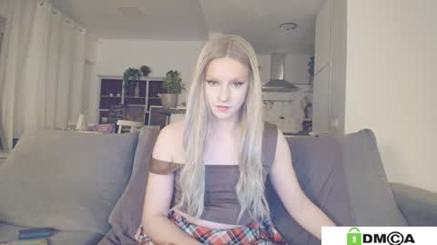 Sexy Ladybug online show from February 21, 2026, 10:38 am