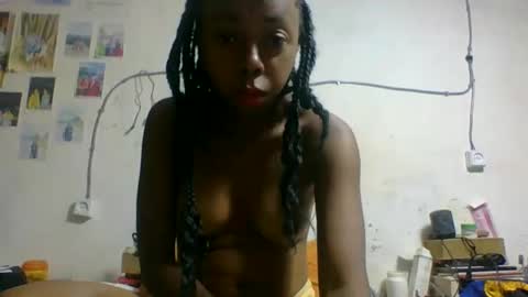 Snapshot of anouskaaa chatting on September 21, 2025, 10:11 pm anouskaaa online show from September 21, 2025, 10:11 pm