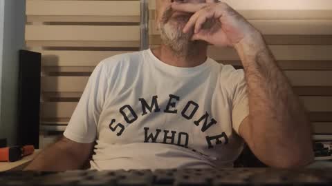 Snapshot of antheris chatting on September 12, 2025, 5:02 pm antheris online show from September 12, 2025, 5:02 pm