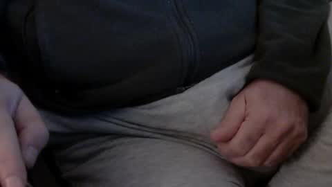 Snapshot of antheris chatting on November 13, 2025, 8:41 pm antheris online show from November 13, 2025, 8:41 pm