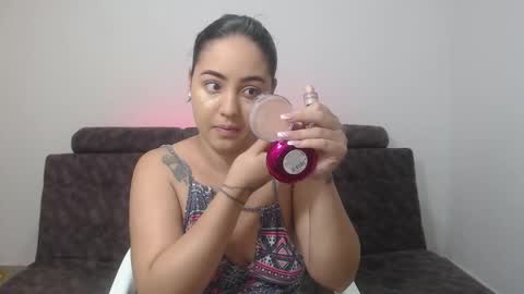 Anthonela Queen online show from February 20, 2025, 11:53 am