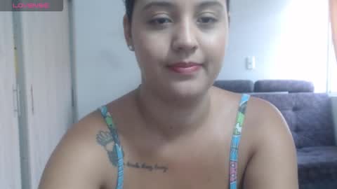 Anthonela Queen online show from November 28, 2025, 12:52 pm