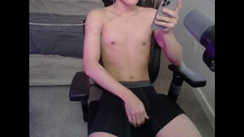 anthony30011 online show from February 19, 2026, 12:39 am