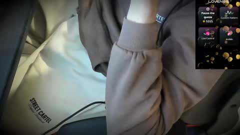 Snapshot of anthonyloveseks chatting on December 5, 2025, 5:53 pm Anthony online show from December 5, 2025, 5:53 pm