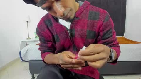 Snapshot of anthoy_wayans chatting on January 11, 2025, 1:59 am       online show from January 11, 2025, 1:59 am