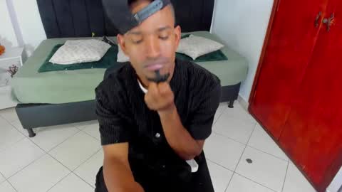 Snapshot of anthoy_wayans chatting on March 5, 2025, 1:21 am       online show from March 5, 2025, 1:21 am