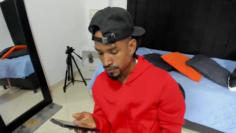 Snapshot of anthoy_wayans chatting on October 7, 2025, 12:41 am       online show from October 7, 2025, 12:41 am