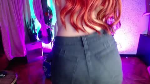 antia_x online show from November 11, 2025, 9:48 pm