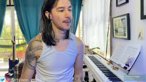 Antinoo Gnothi online show from December 15, 2024, 2:48 pm