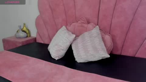 Snapshot of antonella_foxxxx chatting on April 18, 2026, 10:32 pm antonella_foxxxx online show from April 18, 2026, 10:32 pm