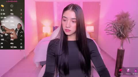 Snapshot of antonella_grayy chatting on February 4, 2026, 11:05 am Antonella Grayy online show from February 4, 2026, 11:05 am