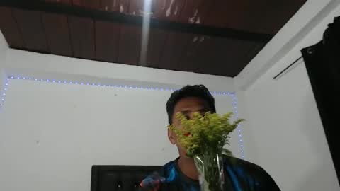 antonella_y_tayrone online show from September 19, 2025, 11:49 pm