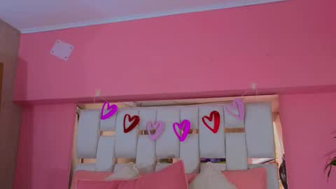 Snapshot of antonellaa_hanks chatting on February 26, 2025, 1:19 pm online show from February 26, 2025, 1:19 pm