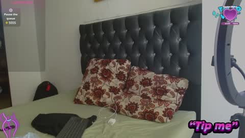 AntonellaAndNoah online show from December 24, 2024, 5:23 pm