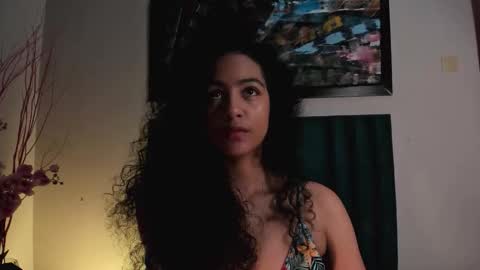 Snapshot of antonellahall_ chatting on November 4, 2025, 12:04 pm AntonellaHall online show from November 4, 2025, 12:04 pm