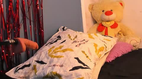 ANTO  online show from February 17, 2025, 6:59 pm