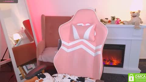 Snapshot of antonia_ferrero chatting on September 21, 2025, 6:15 am antonia_ferrero online show from September 21, 2025, 6:15 am