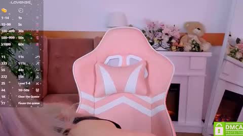 Snapshot of antonia_ferrero chatting on January 8, 2026, 7:43 am antonia_ferrero online show from January 8, 2026, 7:43 am